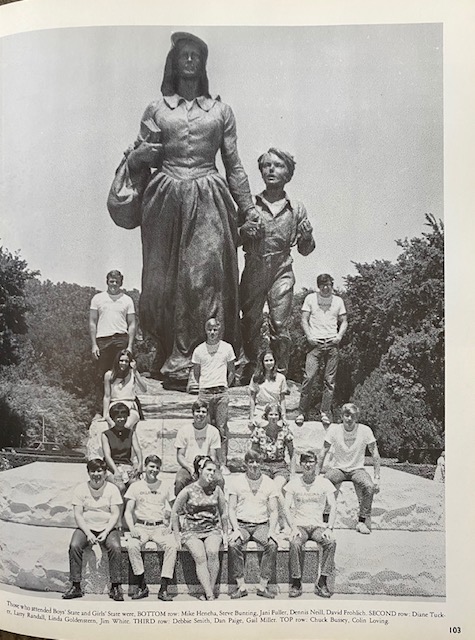 Pioneer Woman and State honorees